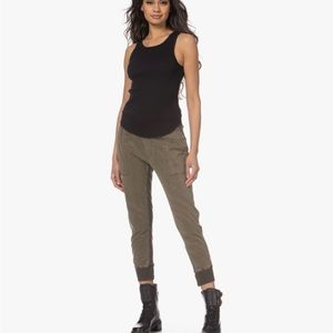 James Perse pants size 1, good condition see pics of actual item